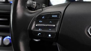Hyundai KONA PREMIUM