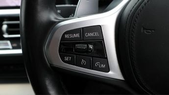 BMW 3 Series 330E M SPORT