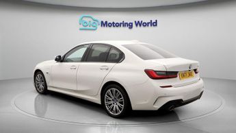 BMW 3 Series 330E M SPORT