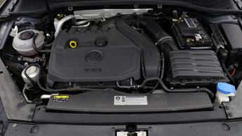 Volkswagen Passat R-LINE TSI EVO DSG