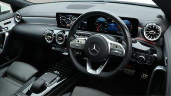 Mercedes-Benz CLA CLA 180 AMG LINE PREMIUM PLUS