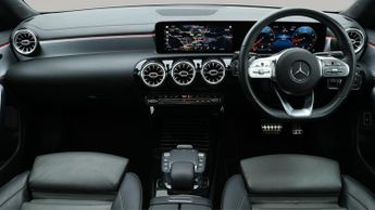 Mercedes-Benz CLA CLA 180 AMG LINE PREMIUM PLUS