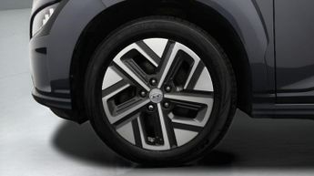 Hyundai KONA PREMIUM