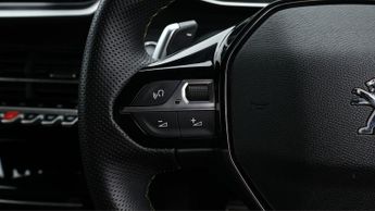 Peugeot 208 PURETECH GT S/S