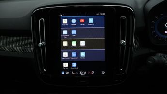 Volvo XC40 RECHARGE PRO TWIN AWD