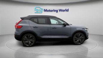 Volvo XC40 RECHARGE PRO TWIN AWD