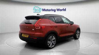 Volvo XC40 RECHARGE PLUS TWIN AWD