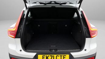 Volvo XC40 B4 INSCRIPTION AWD