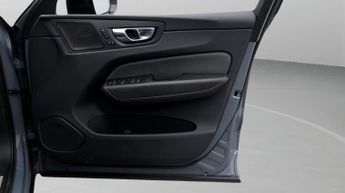 Volvo XC60 B5 PLUS AWD