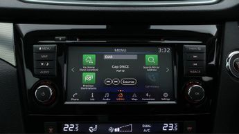 Nissan Qashqai DIG-T TEKNA DCT