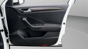 Volkswagen T-Roc SE TSI EVO DSG