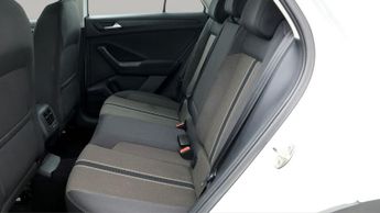 Volkswagen T-Roc SE TSI EVO DSG