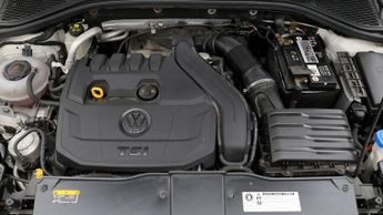 Volkswagen T-Roc SE TSI EVO DSG