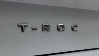 Volkswagen T-Roc SE TSI EVO DSG