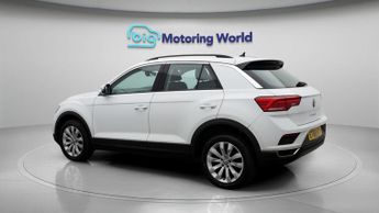 Volkswagen T-Roc SE TSI EVO DSG