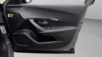 Peugeot E-2008 ALLURE