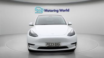 Tesla Model Y BASE