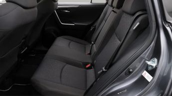 Toyota RAV4 VVT-I DESIGN