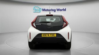 Toyota Aygo X VVT-I PURE