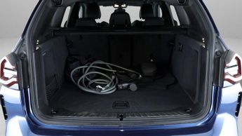 BMW iX3 M SPORT