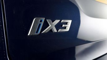 BMW iX3 M SPORT
