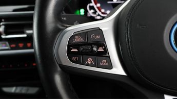 BMW iX3 M SPORT