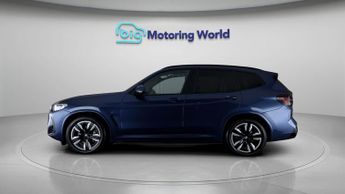 BMW iX3 M SPORT