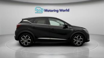 Renault Captur TECHNO E-TECH