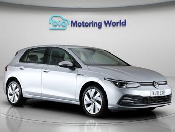 Volkswagen Golf STYLE ETSI DSG