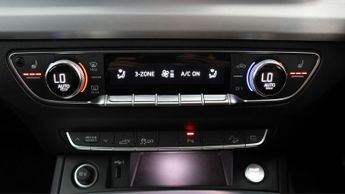 Audi Q5 TFSI E S LINE QUATTRO