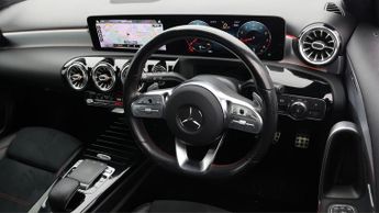 Mercedes-Benz A Class A 200 AMG LINE PREMIUM