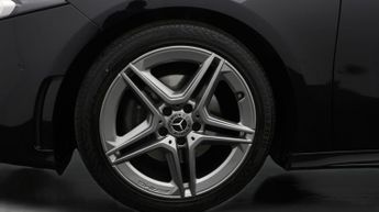 Mercedes-Benz A Class A 200 AMG LINE PREMIUM