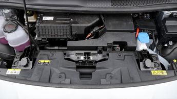CUPRA Born V2