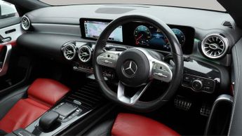 Mercedes-Benz CLA CLA 180 AMG LINE PREMIUM PLUS