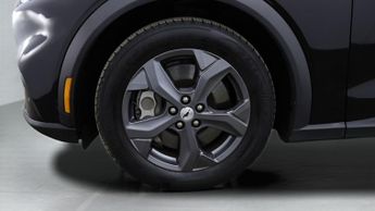 Ford Mustang Mach-E BASE