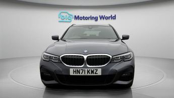 BMW 3 Series 330E M SPORT