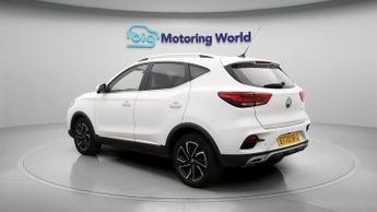 MG MG ZS EXCLUSIVE T-GDI