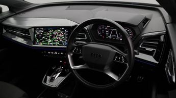 Audi Q4 e-tron S LINE