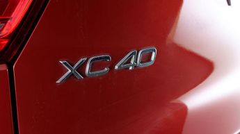 Volvo XC40 T3 R-DESIGN