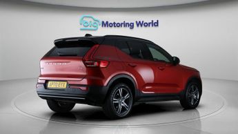 Volvo XC40 T3 R-DESIGN