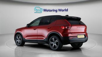 Volvo XC40 T3 R-DESIGN