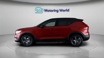 Volvo XC40 T3 R-DESIGN