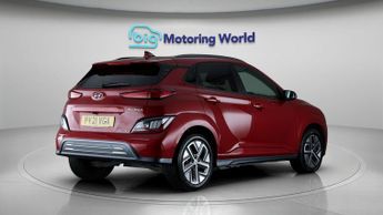 Hyundai KONA PREMIUM