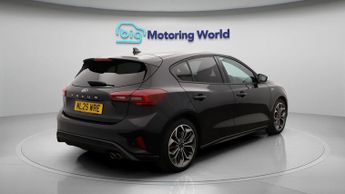 Ford Focus ST-LINE X