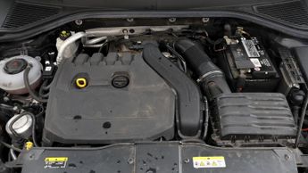 Volkswagen T-Roc R-LINE TSI EVO DSG
