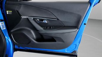 Peugeot E-2008 GT