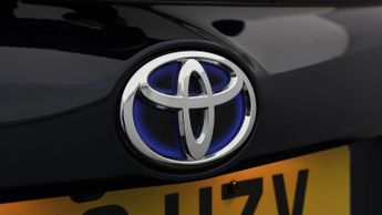 Toyota RAV4 VVT-I DESIGN