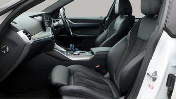 BMW i4 EDRIVE40 M SPORT