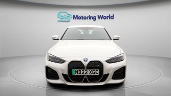BMW i4 EDRIVE40 M SPORT