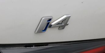 BMW i4 EDRIVE40 M SPORT